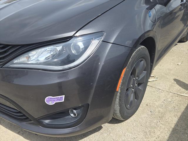 2019 Chrysler Pacifica Hybrid Limited