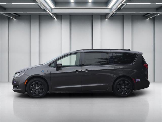 2019 Chrysler Pacifica Hybrid Limited