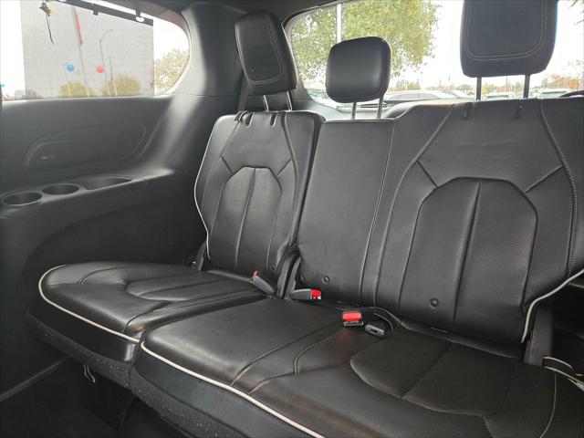2019 Chrysler Pacifica Hybrid Limited