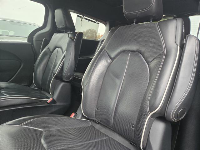2019 Chrysler Pacifica Hybrid Limited