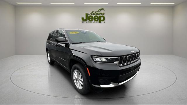 2022 Jeep Grand Cherokee L Laredo 4x4