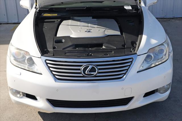2012 Lexus LS 460 w/ Comfort & Luxury Edition Packages
