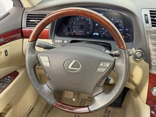2012 Lexus LS 460 w/ Comfort & Luxury Edition Packages