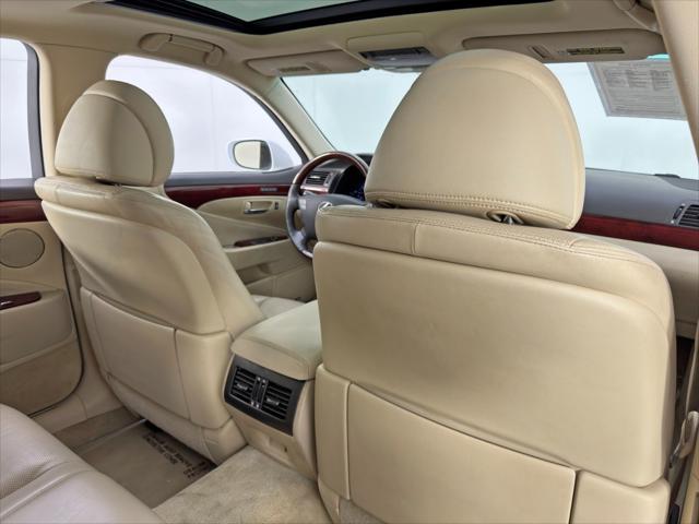 2012 Lexus LS 460 w/ Comfort & Luxury Edition Packages