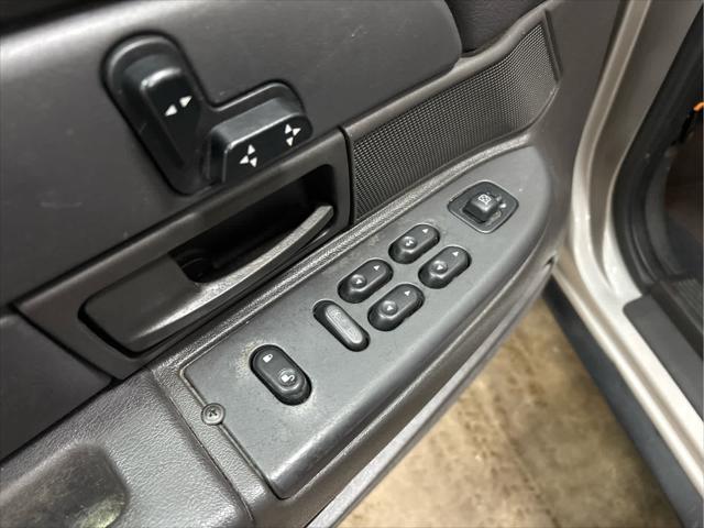 Used 2004 Ford Crown Victoria For Sale in Wilmington, OH