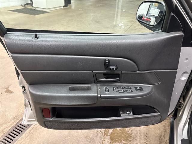 Used 2004 Ford Crown Victoria For Sale in Wilmington, OH