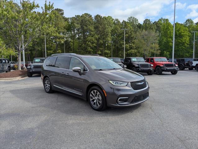 2021 Chrysler Pacifica Hybrid Pinnacle