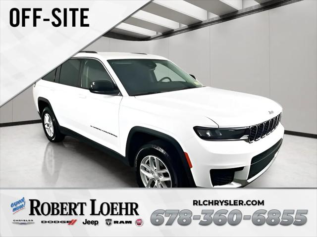 2023 Jeep Grand Cherokee L Laredo 4x4