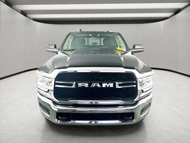 2020 RAM 2500 Tradesman Crew Cab 4X2 8 Box