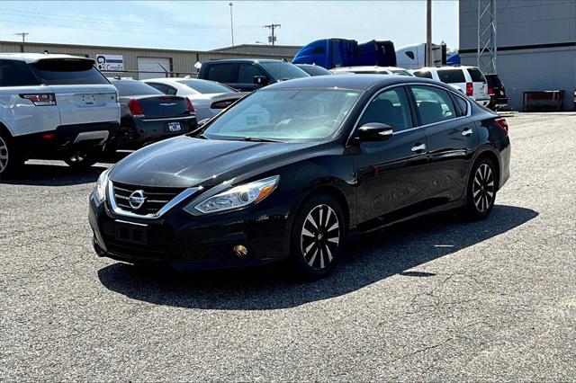 Used 2018 Nissan Altima SL with VIN 1N4AL3AP6JC162536 for sale in Olive Branch, MS