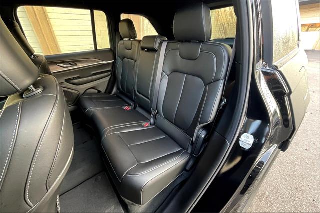 New 2025 Jeep Grand Cherokee For Sale in Millington, TN