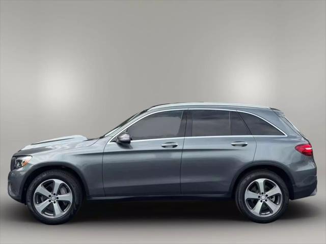 2017 Mercedes-Benz GLC GLC 300 Sport Utility 4D
