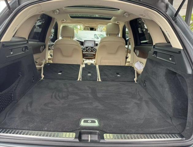 2017 Mercedes-Benz GLC GLC 300 Sport Utility 4D