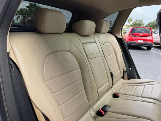 2017 Mercedes-Benz GLC GLC 300 Sport Utility 4D