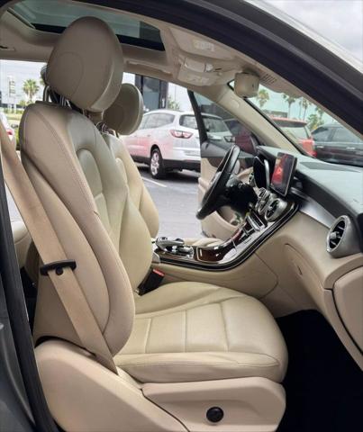 2017 Mercedes-Benz GLC GLC 300 Sport Utility 4D