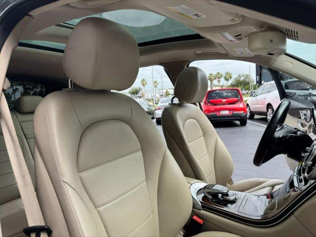 2017 Mercedes-Benz GLC GLC 300 Sport Utility 4D