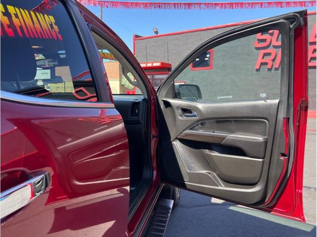 2018 GMC Canyon SLT Pickup 4D 5 ft