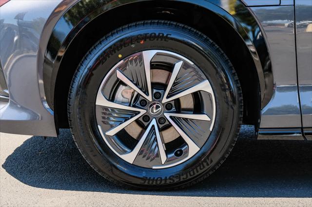 2025 Lexus RZ 450e Premium