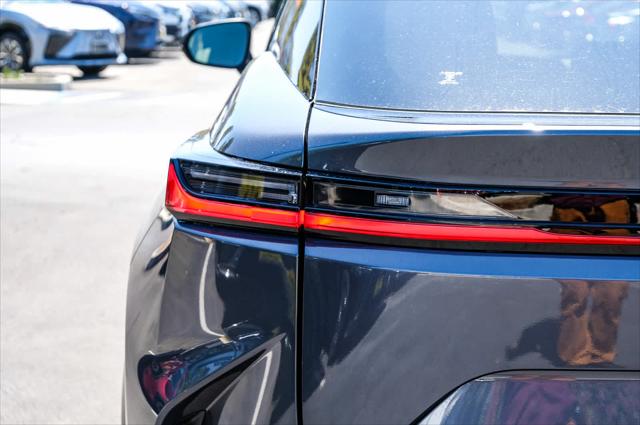 2025 Lexus RZ 450e Premium
