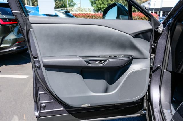 2025 Lexus RZ 450e Premium