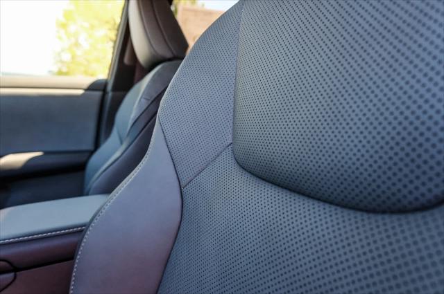 2025 Lexus RZ 450e Premium
