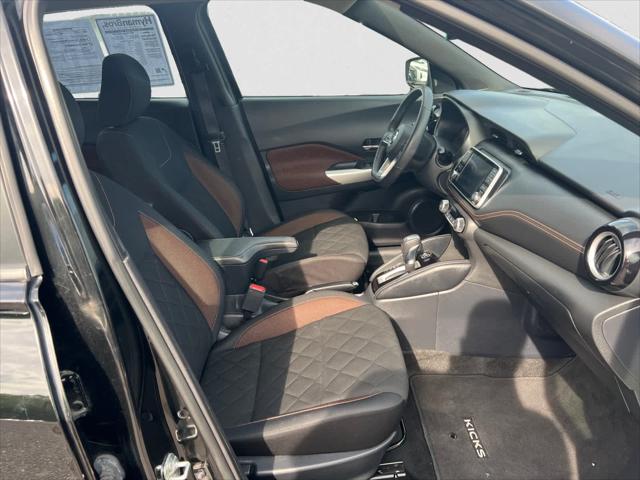 2020 Nissan Kicks SR Xtronic CVT