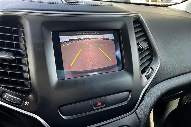 Used 2020 Jeep Cherokee For Sale in Lubbock, TX