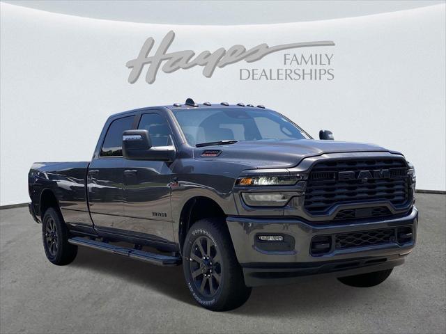 2025 RAM Ram 3500 RAM 3500 BIG HORN CREW CAB 4X4 8 BOX
