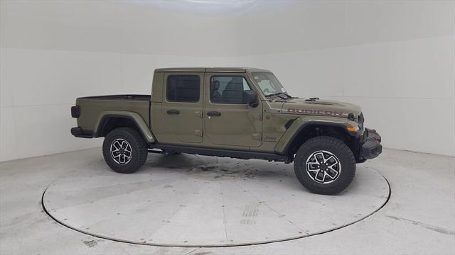 2025 Jeep Gladiator GLADIATOR RUBICON 4X4