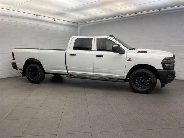 2025 RAM Ram 3500 RAM 3500 TRADESMAN CREW CAB 4X2 8 BOX