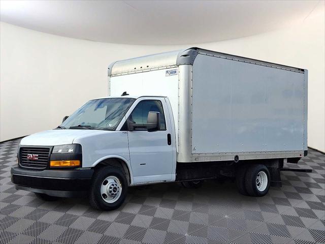 2022 GMC Savana Cutaway Work Van 2022 GMC Savana Cutaway Work Van