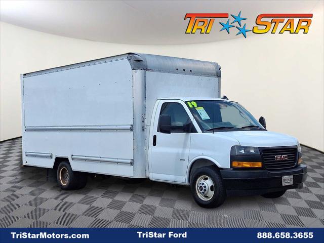 2019 GMC Savana Cutaway Work Van 2019 GMC Savana Cutaway Work Van