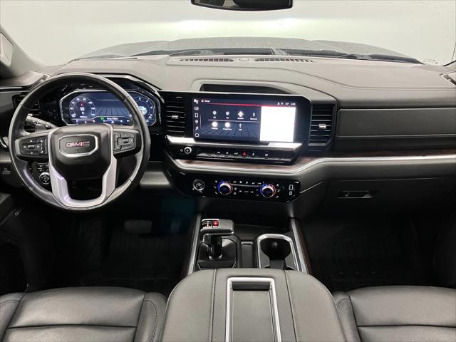 2022 GMC Sierra 1500 4WD Crew Cab Short Box SLT