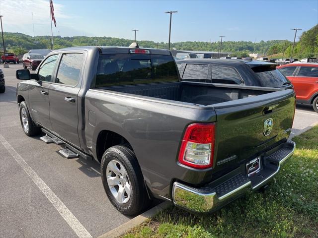 2019 RAM 1500 Big Horn/Lone Star Crew Cab 4x4 57 Box