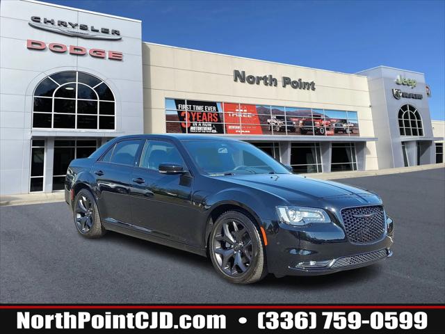 2022 Chrysler 300 S