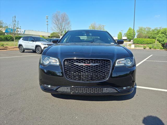 2022 Chrysler 300 S