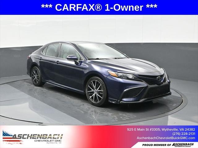 2022 Toyota Camry SE