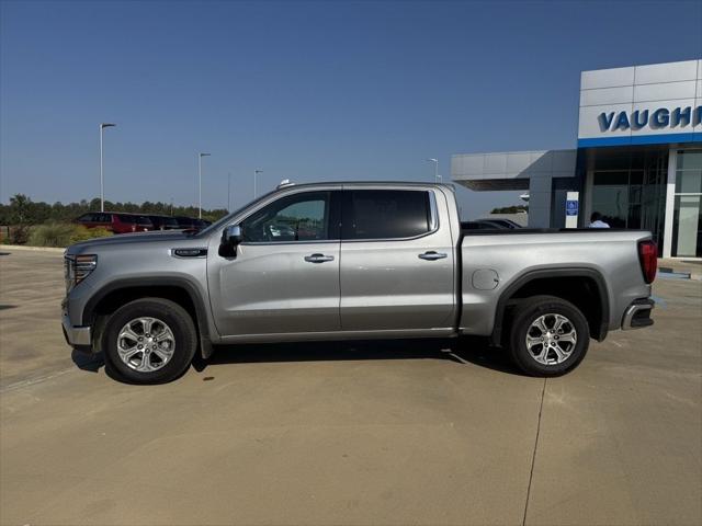 2025 GMC Sierra 1500 2WD Crew Cab Short Box SLT