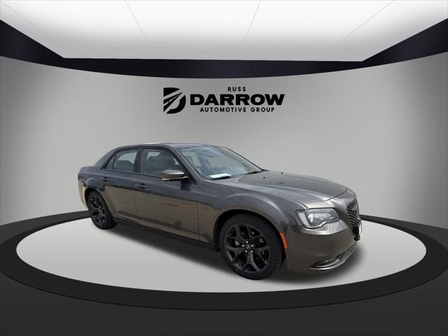 2022 Chrysler 300 S
