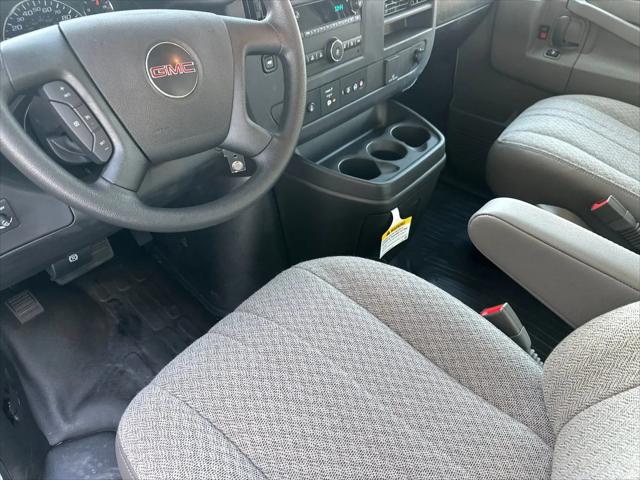 2025 GMC Savana Cargo RWD 2500 Regular Wheelbase Work Van
