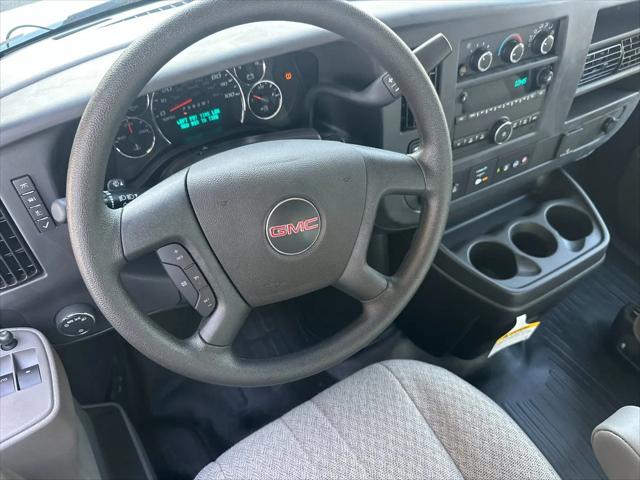 2025 GMC Savana Cargo RWD 2500 Regular Wheelbase Work Van