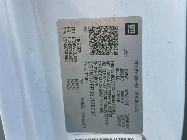 2025 GMC Savana Cargo RWD 2500 Regular Wheelbase Work Van