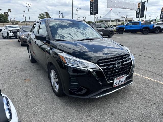 2023 Nissan Kicks S Xtronic CVT