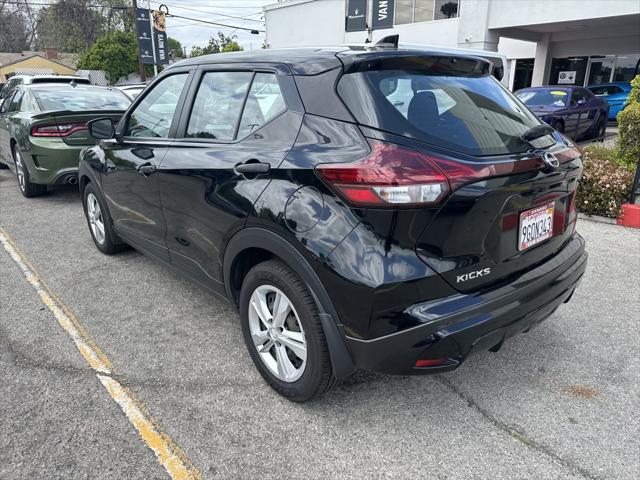 2023 Nissan Kicks S Xtronic CVT