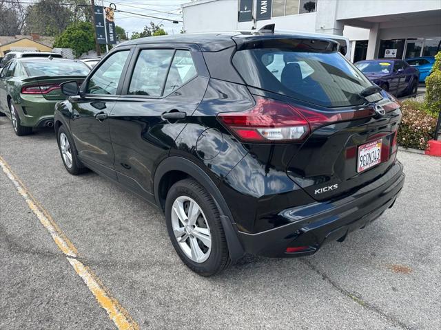 2023 Nissan Kicks S Xtronic CVT
