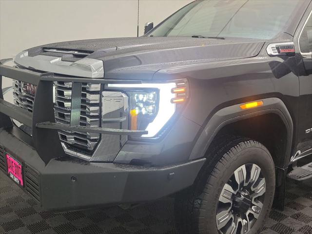 2024 GMC Sierra 2500HD 4WD Crew Cab Long Bed Denali