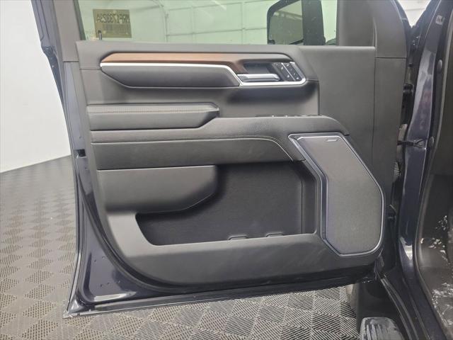 2024 GMC Sierra 2500HD 4WD Crew Cab Long Bed Denali