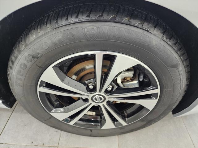 2023 Nissan Sentra SV Xtronic CVT