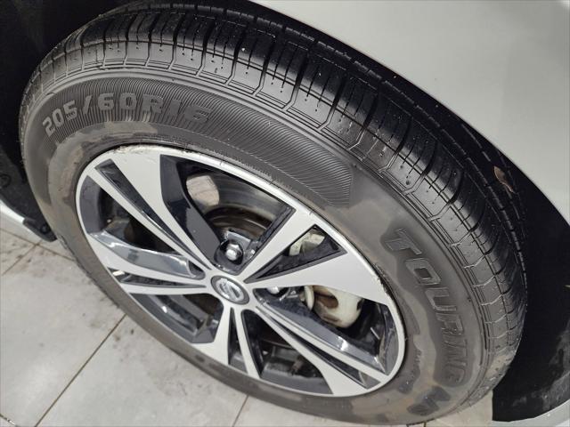 2023 Nissan Sentra SV Xtronic CVT