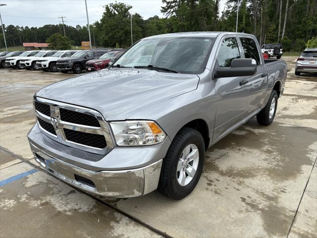 2023 RAM 1500 Classic SLT Crew Cab 4x2 57 Box
